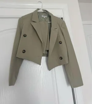 Formal set two piece Green thumbnail 1