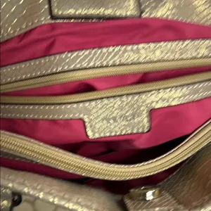Nine West Cream and Pink Totes Elegant and Spacious thumbnail 9