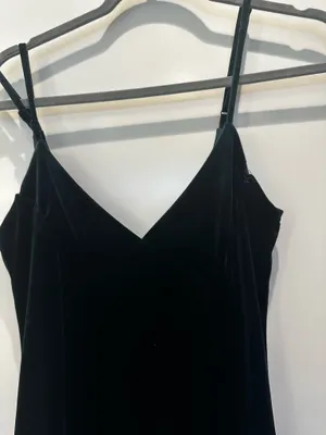 Lulus Velvet Green Maxi Dress thumbnail 2