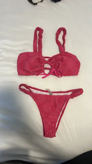 Pink Bikini thumbnail 2