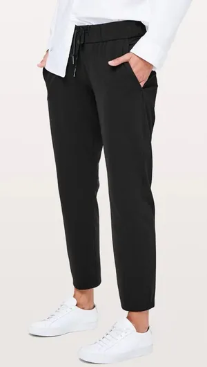 Lululemon‎ On the Fly Pant Women’s Sz 8 Black Casual Pants thumbnail 1
