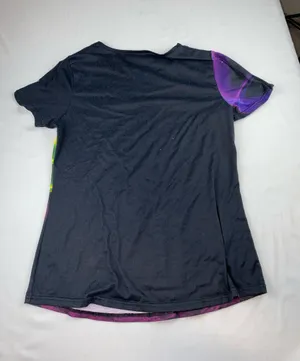 Tshirt thumbnail 4