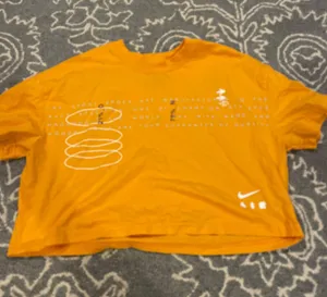 Nike Cropped Tee thumbnail 1