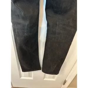 Levi’s black skinny mid rise pants size 6M stylish black jeans thumbnail 6