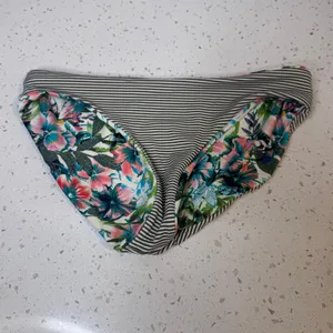Prana Reversible Bikini Bottoms Tropical Floral Striped‎ Olive Green Small S thumbnail 5