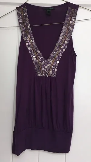 Rain Purple Disc Sequin Gold Bead V-Neck Viscose Top Small thumbnail 1