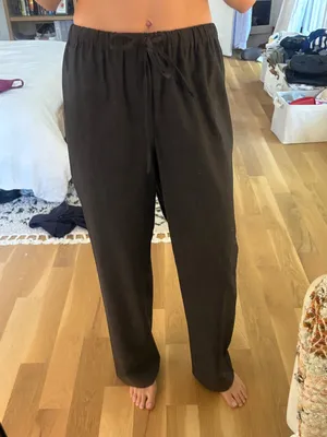 Reformation Olina Pant in Charcoal thumbnail 3