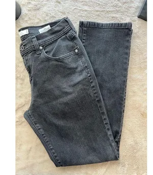 Levi's Women's 505 Straight Leg Jeans Black Denim Standard Size 8 thumbnail 9