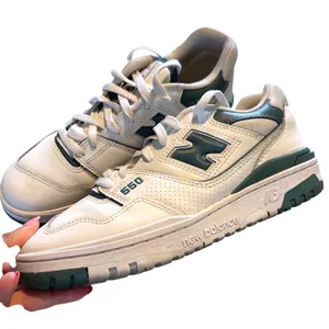 New Balance 550 Sneakers 9.5 White Green Retro Basketball BBW550BI Leather thumbnail 1