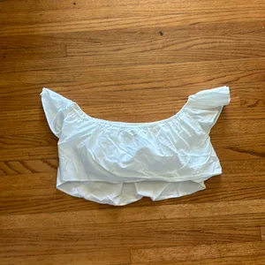 Zara crop top thumbnail 3