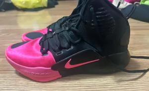 Nike Hyperdunk Basketball Shoes Women’s 7.5 thumbnail 1