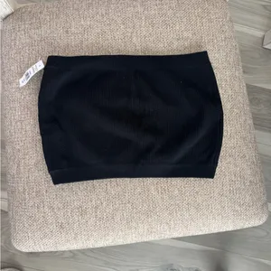 American Eagle Black Ruched Women's Bandeau thumbnail 2