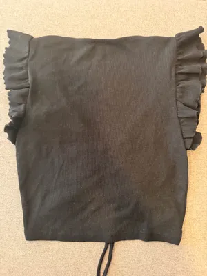 ZARA Ruffle Sleeve Crop Top Black thumbnail 5