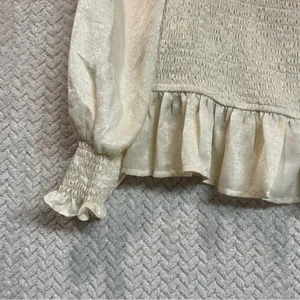 On‎ Blue Womens Ivory Smocked Square Neck long sleeve peplum Poet blouse Medium thumbnail 7