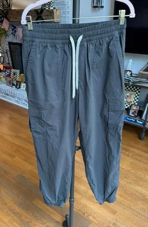Vuori Women's Birch Jogger, a lightweight cargo large thumbnail 1