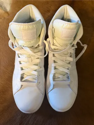 Nike Court Royale 2 Mid Triple White (Women's) size 9.5 thumbnail 8