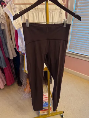Lululemon Burgundy Leggings thumbnail 2