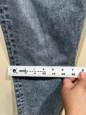 Rag and Bone "Dre" low rise boyfirend jeans  size 31 women’s EUC thumbnail 5