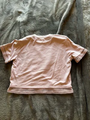 Guess Top Women’s thumbnail 2