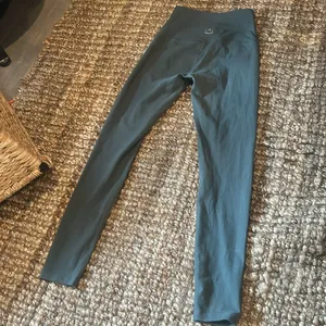 Beyond Yoga Green High Waisted Yoga Leggings thumbnail 8