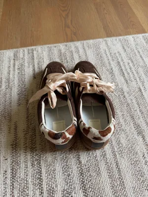 DV by Dolce Vita Sneakers thumbnail 4
