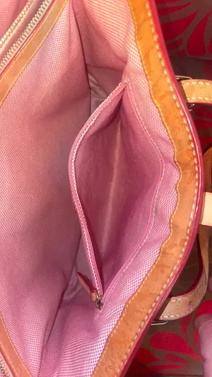 Dooney and Burke purse thumbnail 7