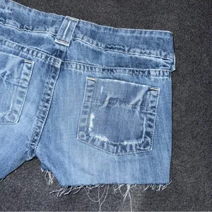 Vintage Old Navy Ultra Low Rise Micro Mini Jean Booty Shorts Blue Denim Sz 2 Y2K thumbnail 5