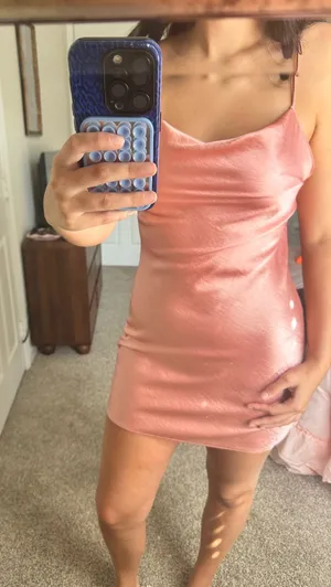 Boutique backless dress Pink thumbnail 1