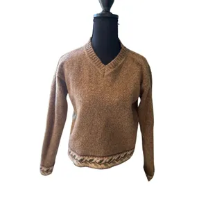 Vintage Woolrich Women's S 100% Wool V-Neck Sweater Made in Japan Floral Trim thumbnail 4