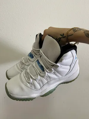 Jordan Air  11 BG ‘Legend Blue’ thumbnail 6