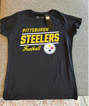 NFL Team Apparel Pittsburgh Steelers Black‎ Graphic T-Shirt Womens Medium NWT thumbnail 1