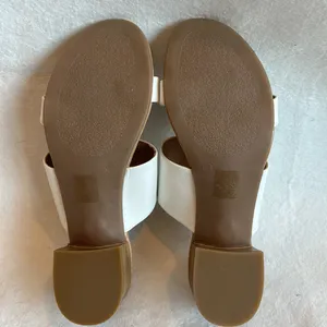 NWOT Rebels White Slip On Block Heel Sandals size 39 thumbnail 5