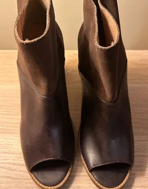 Elegant Dark Brown leather suede Peep-Toe Heeled Boots thumbnail 1