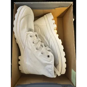 Palladium Pampa‎ Boots Womens White Canvas High Top Lace Up Casual Shoes NIB 9 thumbnail 2