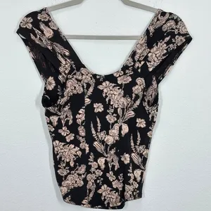 Free People Vanessa Tank Size XS Black Floral‎ Cap Sleeve Button Front Crop Top thumbnail 11