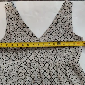 LOFT V-Neck Peplum Geometric Mosaic Print Top 4P Petite Boho Balletcore Classic thumbnail 7