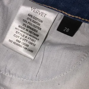 Vervet jeans size 29 raw hem thumbnail 4