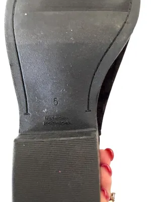 OLD NAVY Black Ankle Booties Boots Size 5 thumbnail 5