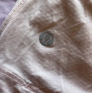 Lululemon Tank Top thumbnail 7