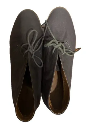 American‎ Eagle Outfitter Booties Sz 10M Tan Faux Suede CHUKKA BOOT BOHO thumbnail 1