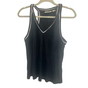 ✨Maeve By Anthropologie V Neck Sz Medium Tank✨ thumbnail 4