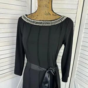 Maria Gabrielle Beaded Neckline Belted Panel Knit Midi Dress Black Large‎ thumbnail 5