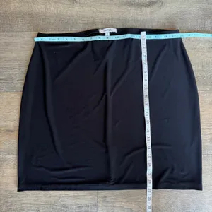 Sympli Black Jersey Knit‎ Mini Skirt Womens Size 16 Made in Canada Stretch Basic thumbnail 4