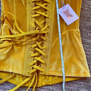 Savage x Fenty Velvet Vixen Corset in Honeycomb - S thumbnail 7