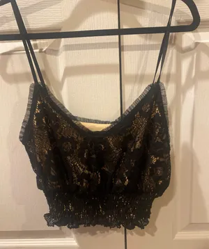 Croptop thumbnail 1