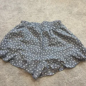 illa illa blue floral shorts size medium thumbnail 2