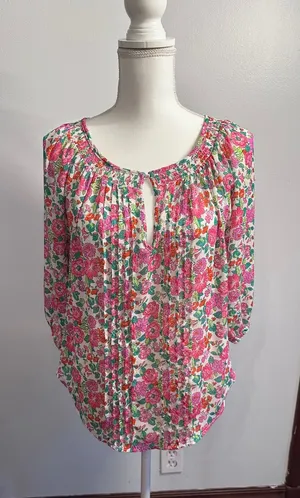 Abercrombie & Fitch Pink Floral Smocked Keyhole Peasant Blouse Top Womens Medium thumbnail 1