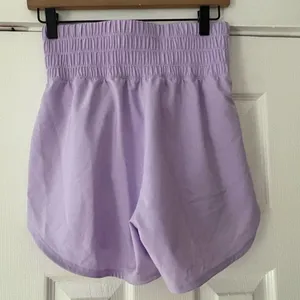 Nike Women's Lavender‎ Shorts thumbnail 2