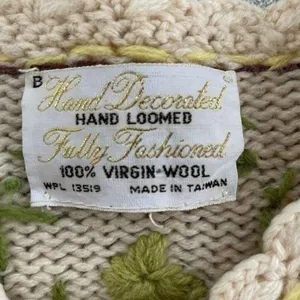 Vintage 50s Hand Fashioned Hand Loomed 100% Virgin Wool Button Cardigan M thumbnail 11