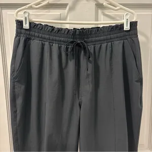 Abercrombie & Fitch Women’s Traveler Joggers Size XL Black Elastic Waist EUC thumbnail 3